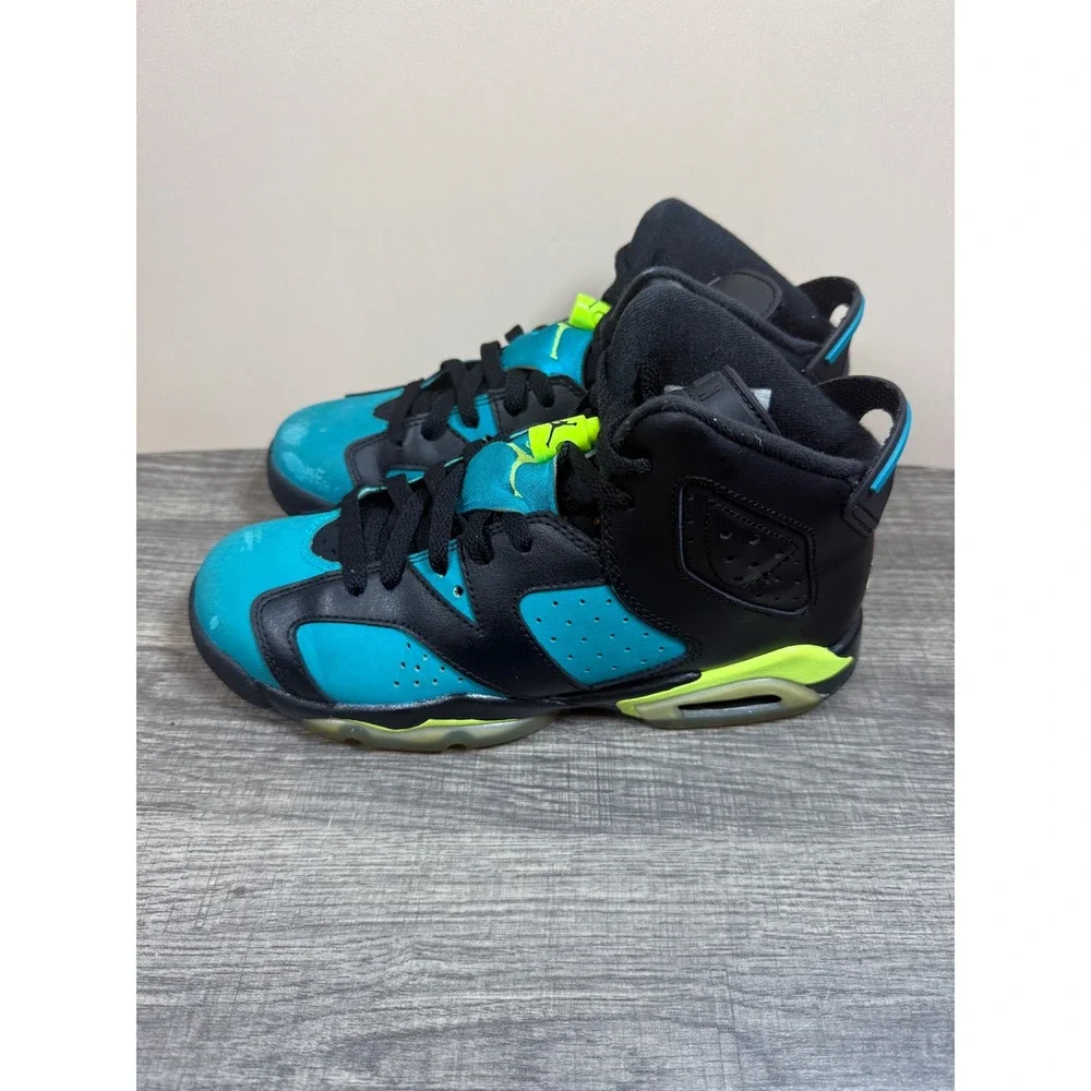 Air Jordan 6 Retro GG Black Volt Ice Turbo Green 543390-043 Kids 6Y Sneaker